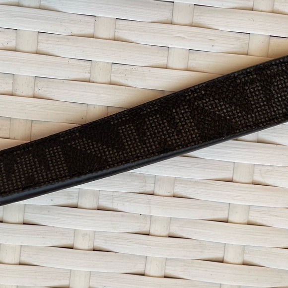 Michael Kors NWOT Fanny/Belt Bag. Black and Grey Size Large? - Picture 7 of 9